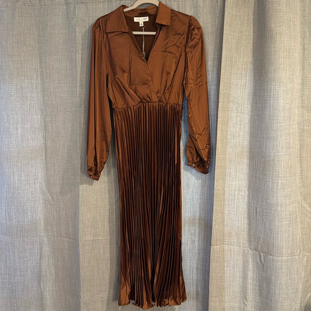She + Sky Pleat Dress